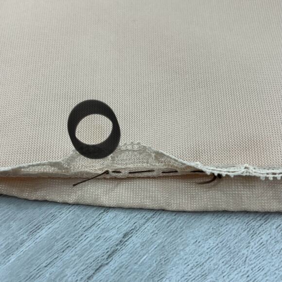 Vintage Vassarette Peach Full Nylon Elastic Waist Back Slit Slip Skirt Small - Picture 3 of 14